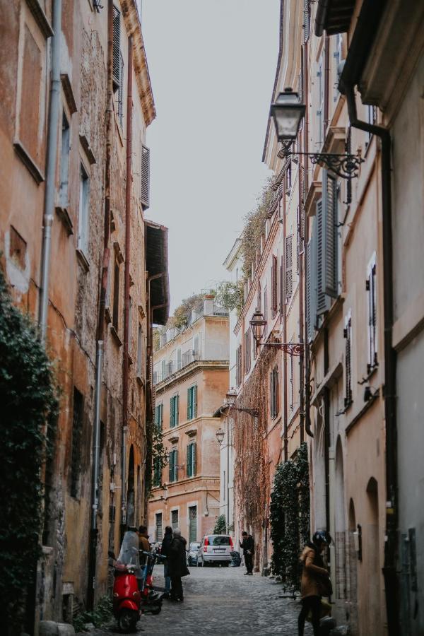 Bruno Domus Trastevere Rome Bagian luar foto
