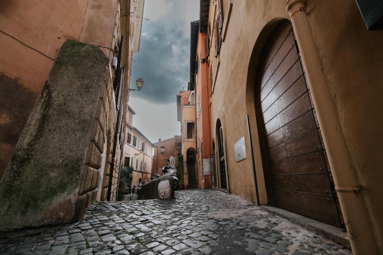 Bruno Domus Trastevere Rome Bagian luar foto