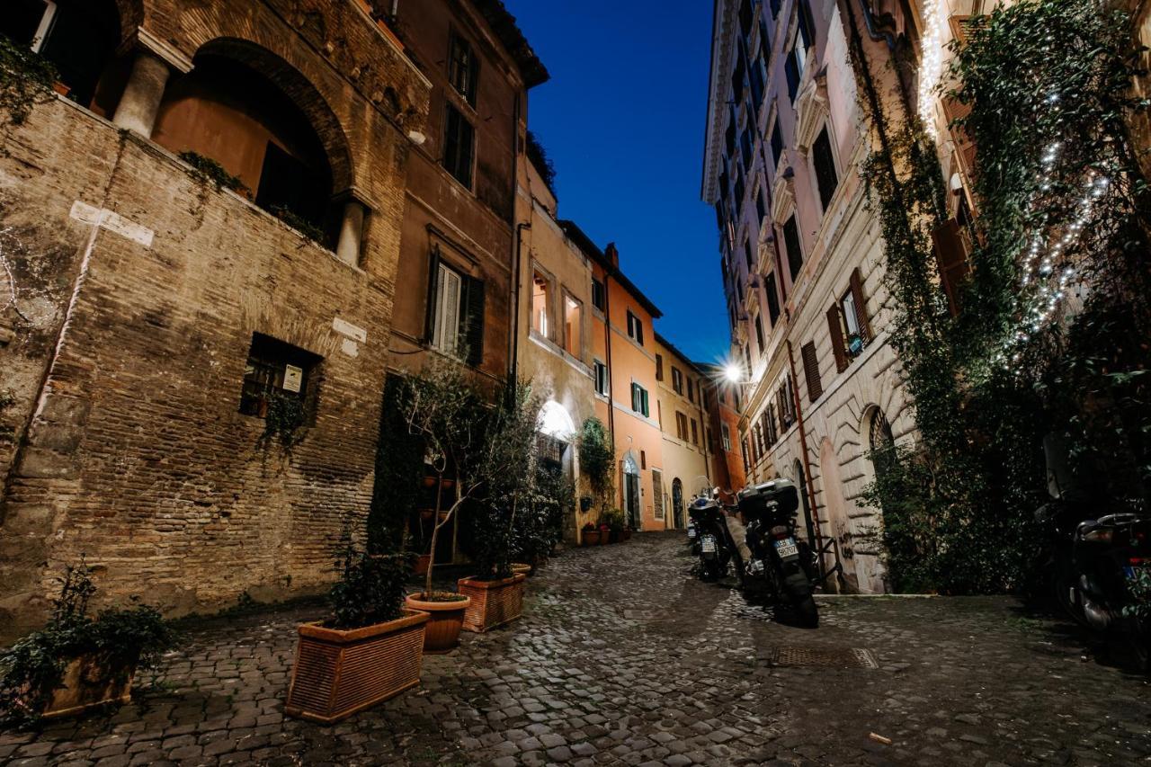 Bruno Domus Trastevere Rome Bagian luar foto