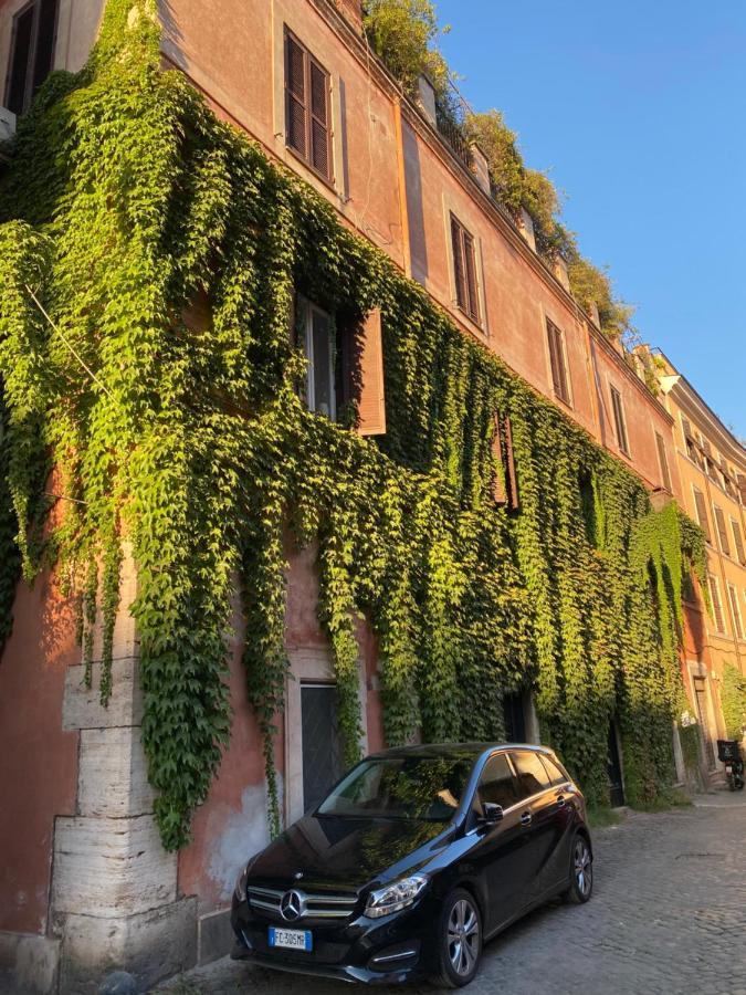 Bruno Domus Trastevere Rome Bagian luar foto